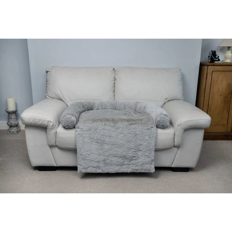 Mikki Sofa Snuggler Bed