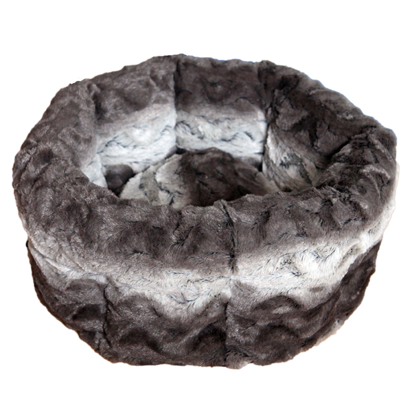 Rosewood Grey & Cream Snuggle Plush Bed